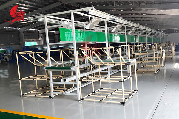 ban-thao-tac-day-chuyen-san-xuat-thuc-pham.jpg (260 KB)